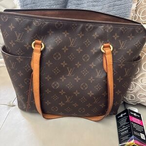 Louis Vuitton Dark Brown Monogram Tote
